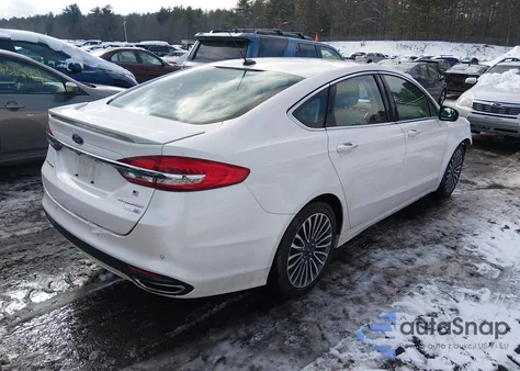 2018 Ford Fusion Titanium из США, поврежденный, VIN 3FA6P0D90JR212189